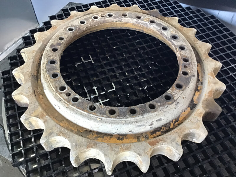 Liebherr Sprocket - Used Liebherr parts at Grovema