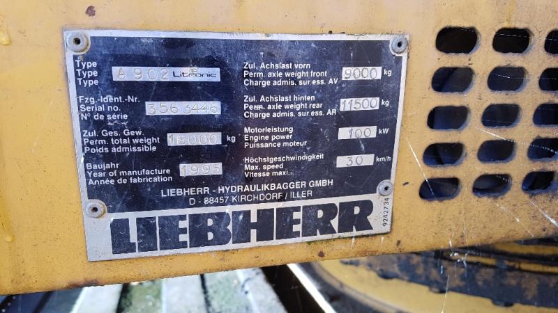 Liebherr A902 Li
