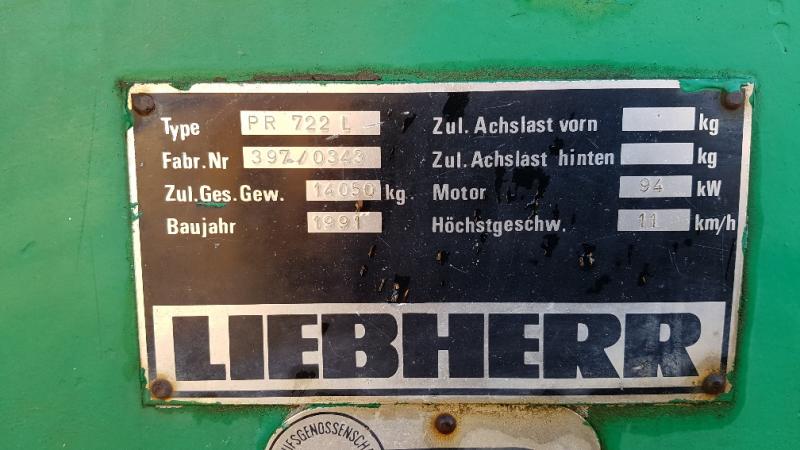 Liebherr PR722 L
